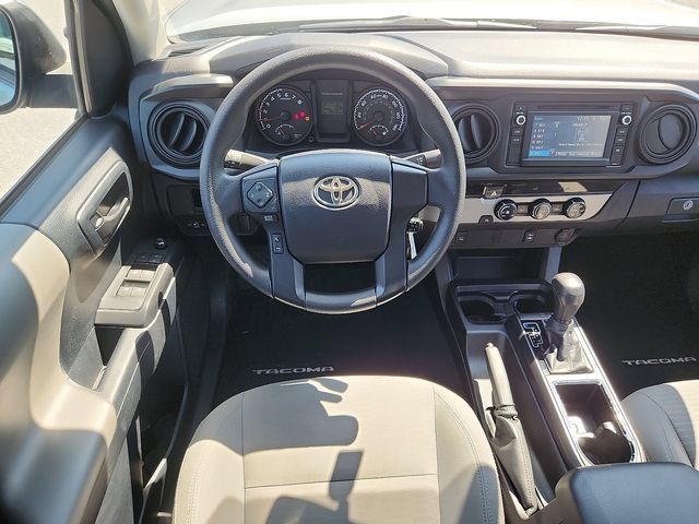 Used 2016 Toyota Tacoma SR w/ SR Convenience Package RWD image 11