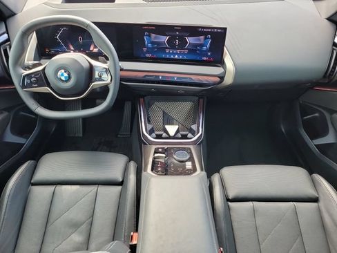 Used 2025 BMW X3 xDrive30i AWD/4WD image 14