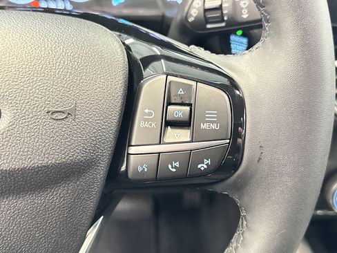 Certified 2022 Ford Escape SE w/ Cold Weather Package image 30