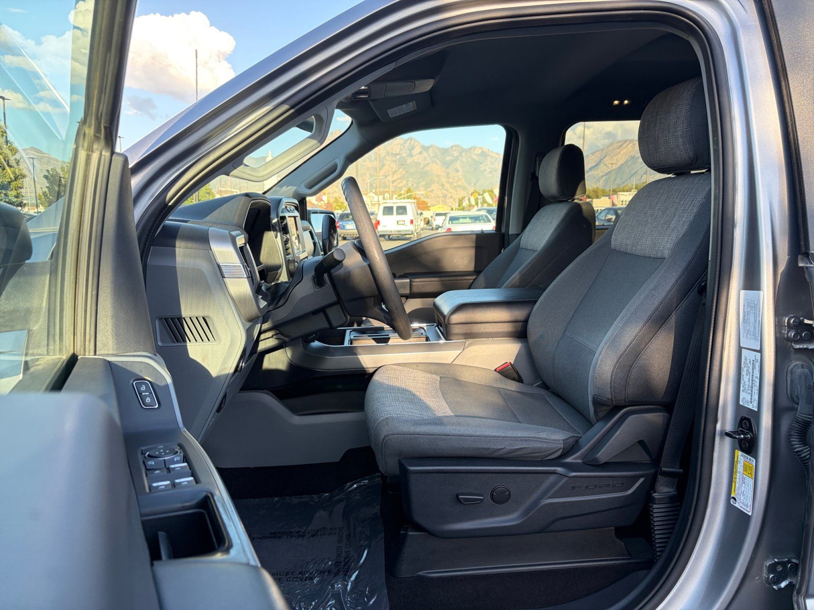 Used 2021 Ford F150 XLT w/ Trailer Tow Package AWD/4WD image 11