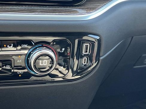 New 2026 GMC Sierra 1500 Elevation image 22