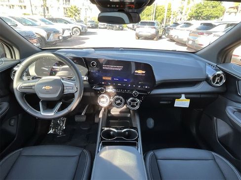 New 2026 Chevrolet Blazer EV LT image 19