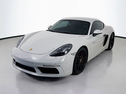 Used 2022 Porsche 718 Cayman S image 3