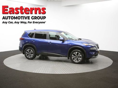 Used 2022 Nissan Rogue SV AWD/4WD image 45