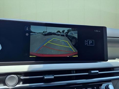 New 2025 Hyundai Tucson SEL image 18