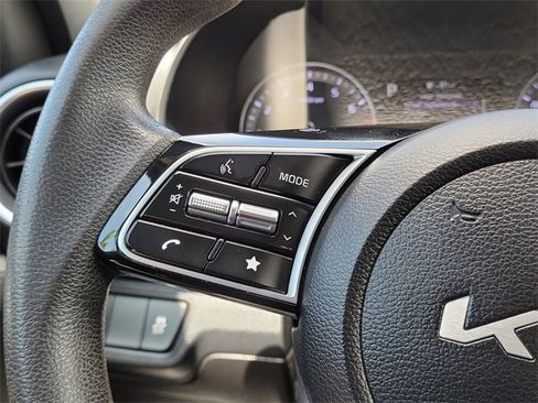 Used 2023 Kia Forte LXS w/ LXS Technology Package image 14