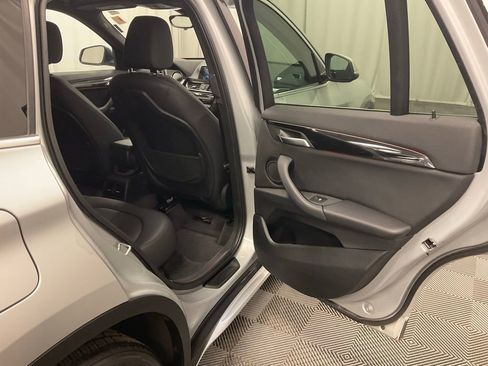 Used 2019 BMW X1 xDrive28i w/ Convenience Package image 25