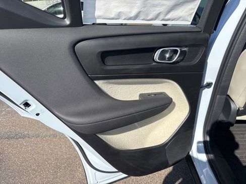 New 2026 Volvo XC40 B5 Plus w/ Protection Package Premier AWD/4WD image 22