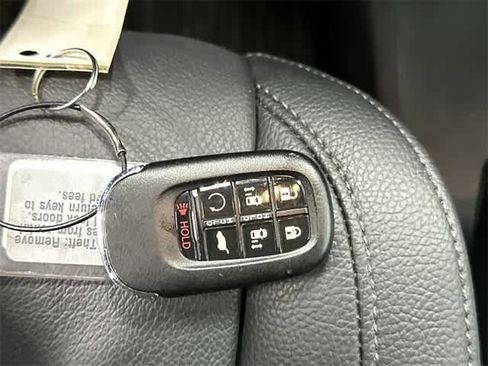 Certified 2025 Honda Odyssey EX-L image 32