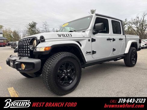 Used 2022 Jeep Gladiator Willys image 1
