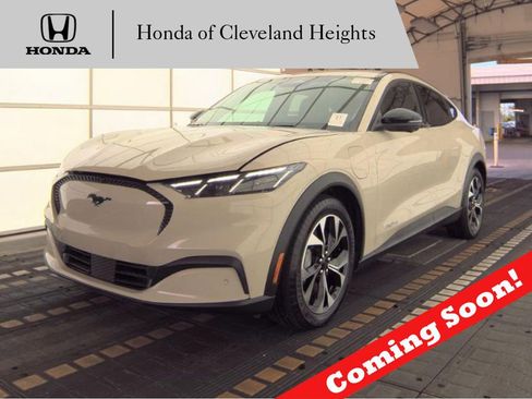 Used 2025 Ford Mustang Mach-E Select w/ Comfort Package Lite AWD/4WD image 1