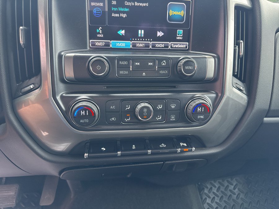 Used 2015 Chevrolet Silverado 2500 LT AWD/4WD image 29
