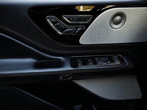 Used 2025 Lincoln Aviator Black Label w/ Jet Appearance Package image 15