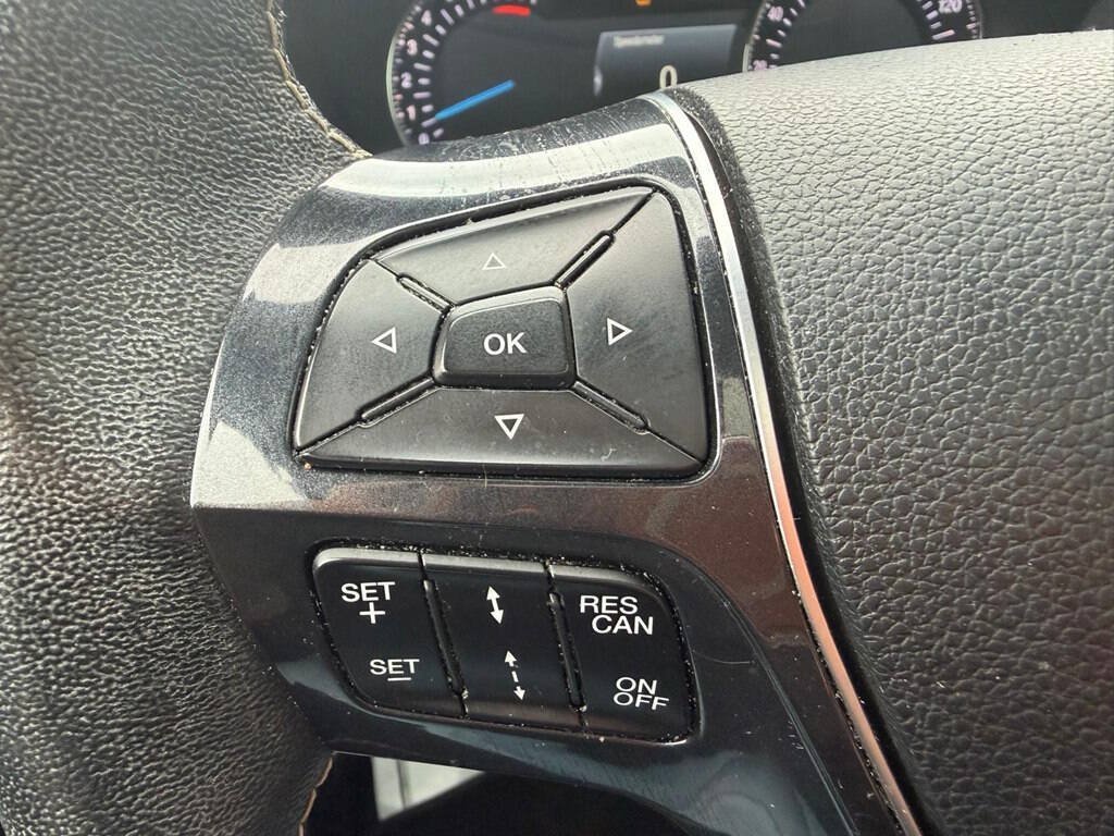 Used 2018 Ford Explorer Platinum AWD/4WD image 17