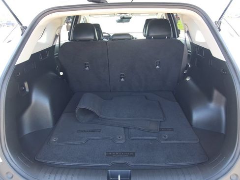 Used 2024 Kia Sportage EX FWD image 13