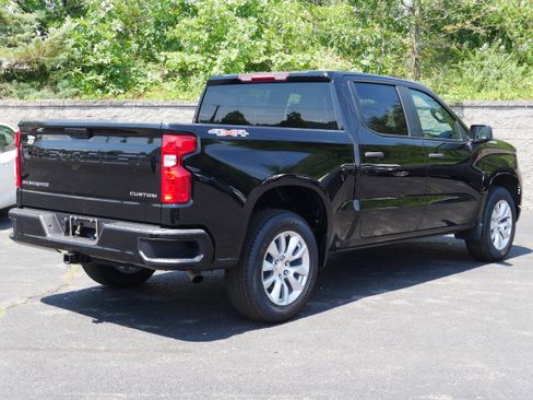 Certified 2024 Chevrolet Silverado 1500 Custom AWD/4WD image 8