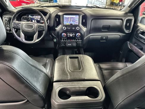 Used 2022 GMC Sierra 3500 Denali AWD/4WD image 27
