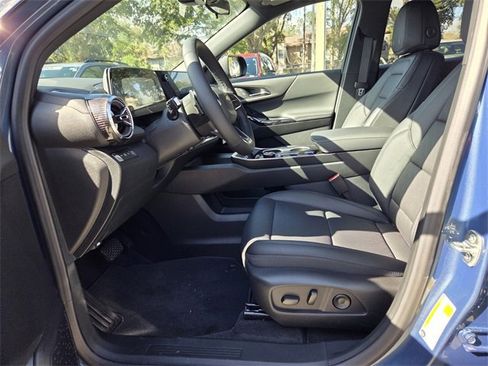 New 2026 Chevrolet Equinox LT w/ Convenience Package II image 14