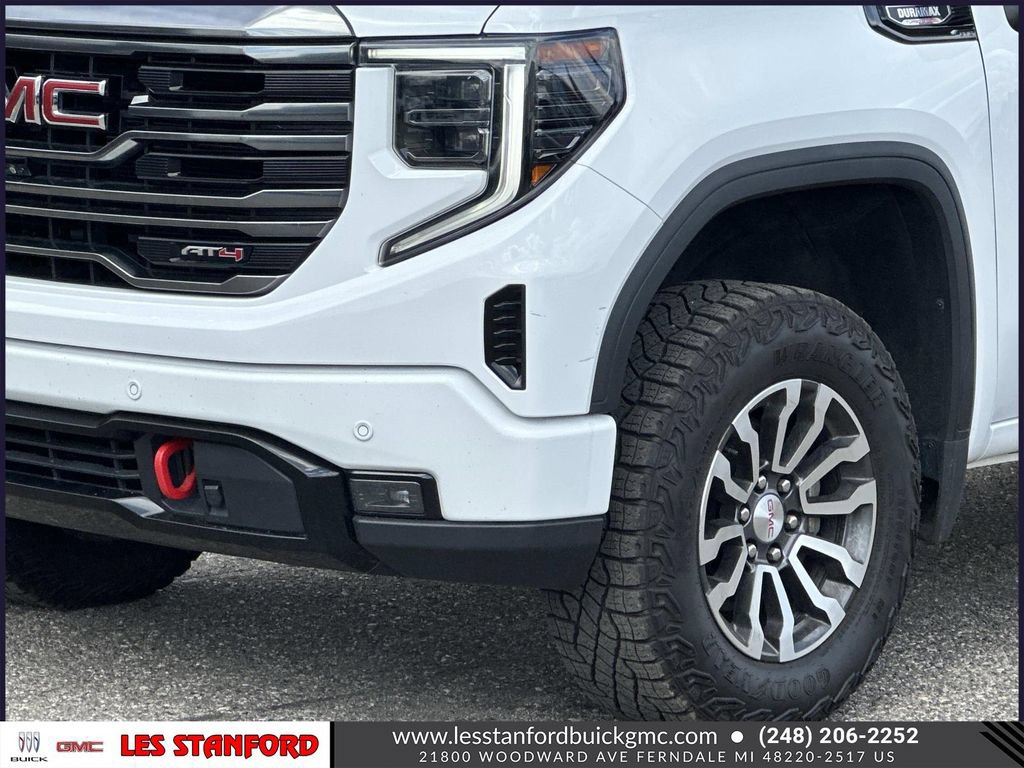 Certified 2023 GMC Sierra 1500 AT4 w/ AT4 Preferred Package AWD/4WD image 9