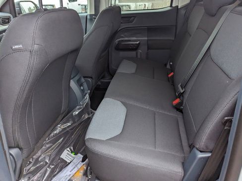 New 2024 Ford Maverick XL image 40