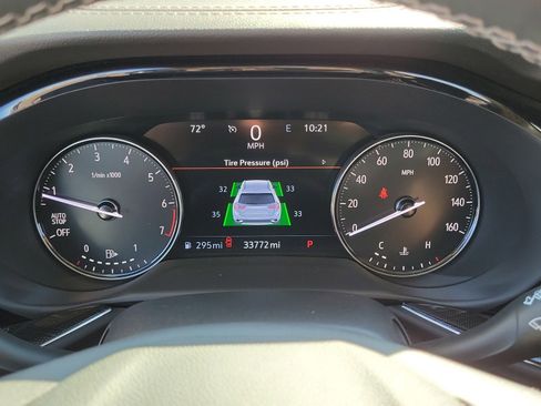 Used 2023 Buick Envision Essence image 20