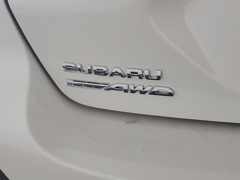 New 2025 Subaru Crosstrek 2.5i Premium image 31