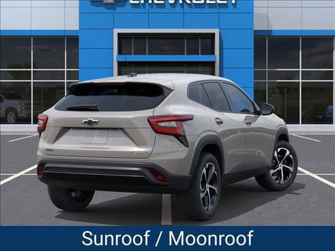 New 2026 Chevrolet Trax RS w/ Sunroof Package image 4