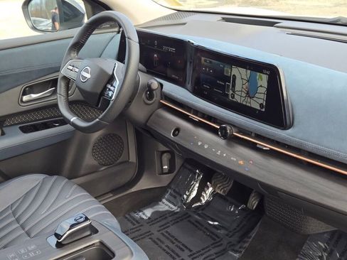 Used 2023 Nissan Ariya image 8
