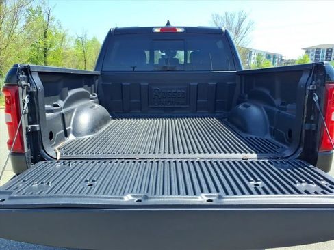Used 2025 RAM 1500 Laramie image 21