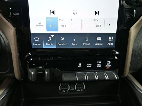 Used 2022 RAM 1500 Laramie image 28