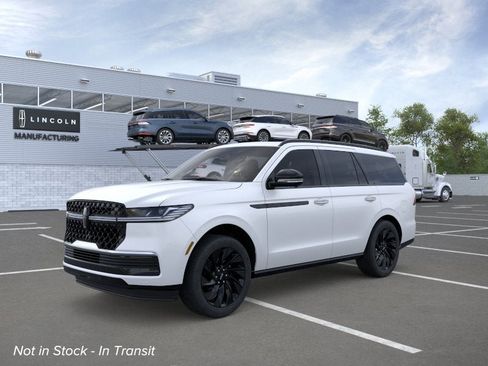 New 2026 Lincoln Navigator Reserve AWD/4WD image 1