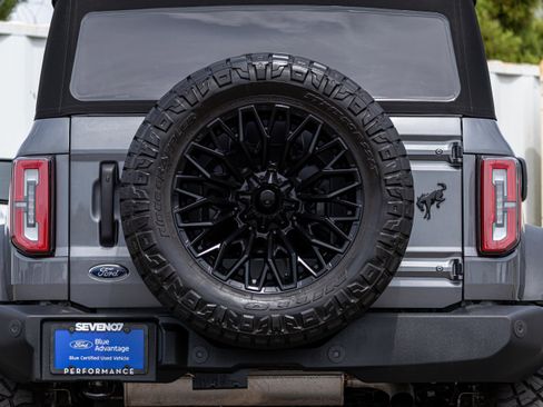 Used 2024 Ford Bronco Wildtrak image 29