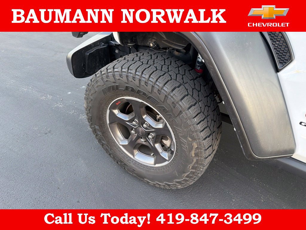 Used 2022 Jeep Gladiator Rubicon w/ Cold Weather Group AWD/4WD image 11