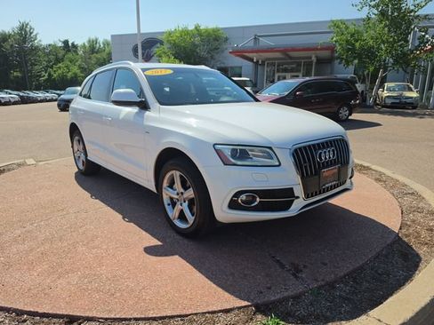 Used 2017 Audi Q5 2.0T Premium Plus w/ Technology Package AWD/4WD image 7