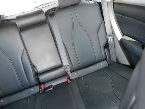 Used 2025 Acura RDX SH-AWD w/ Technology Package image 14
