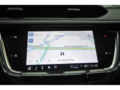 Used 2025 Cadillac XT6 Premium Luxury image 22