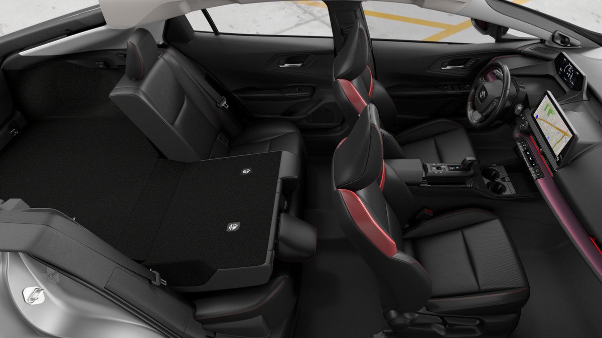 New 2026 Toyota Prius Plug-In Hybrid FWD image 71