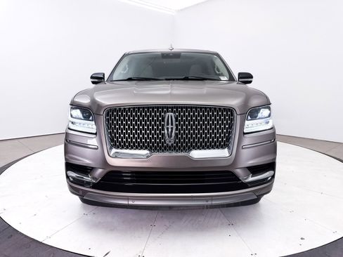 Used 2018 Lincoln Navigator Reserve w/ Technology Package AWD/4WD image 16