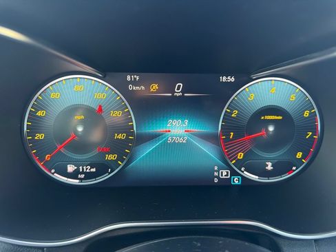 Used 2020 Mercedes-Benz GLC 300 image 4