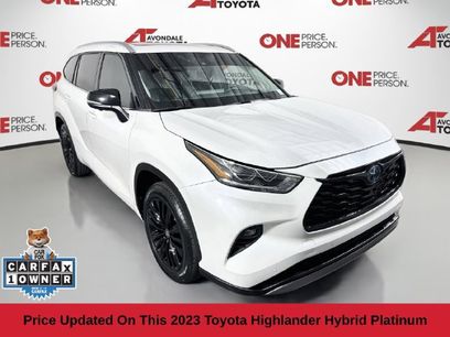 Used 2023 Toyota Highlander Platinum
