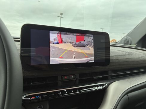 New 2025 FIAT 500 e image 17