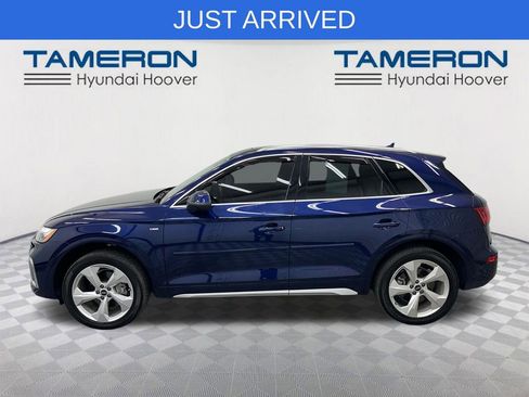Used 2023 Audi Q5 2.0T Premium Plus w/ Premium Plus Package image 2