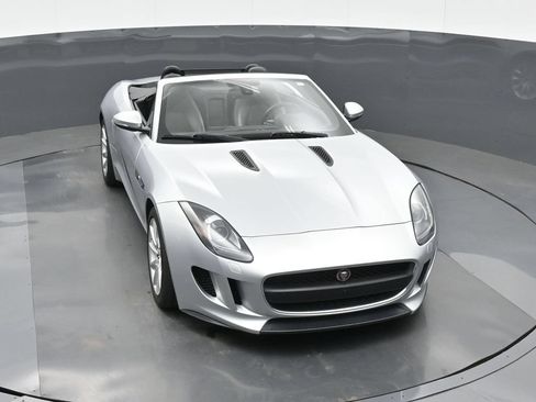 Used 2016 Jaguar F-TYPE Convertible RWD image 32