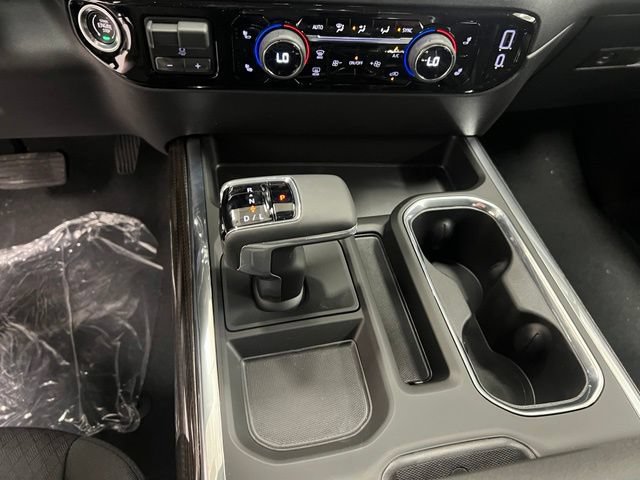 New 2026 Chevrolet Silverado 1500 RST AWD/4WD image 13