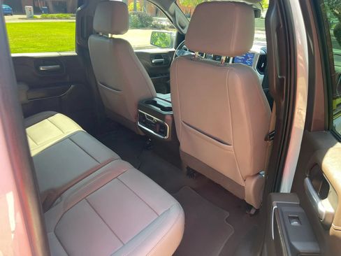 Used 2021 GMC Sierra 1500 SLT w/ SLT Premium Plus Package AWD/4WD image 13