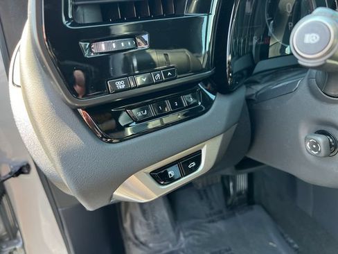 Used 2024 Lexus RX 350 Premium w/ Accessory Package (Z1) AWD/4WD image 13