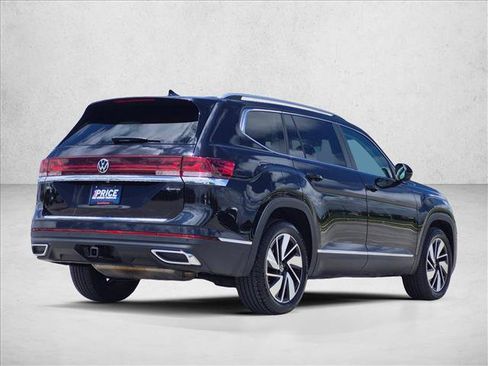 Used 2024 Volkswagen Atlas SEL AWD/4WD image 5