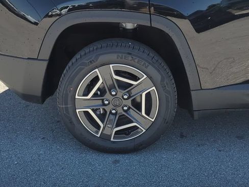 New 2026 Jeep Cherokee Laredo AWD/4WD image 32