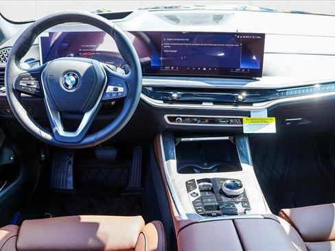 Used 2026 BMW X5 xDrive50e w/ Executive Package image 21