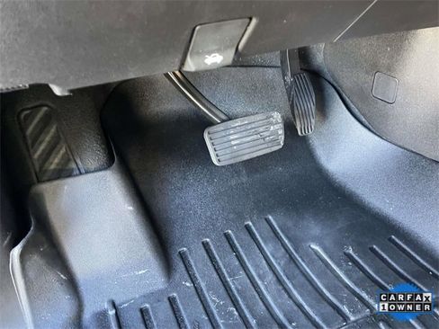 Used 2024 GMC Sierra 2500 Denali Ultimate w/ Max Trailering Package image 16